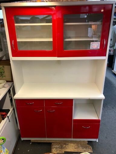 ☆中古激安！　家具　キッチンボード　ホワイトとレッド塗装仕上げ　　幅120㎝×奥行45.5㎝×高192cm  （レンジ台までの高さ82㎝）【KBE009】10,800！！