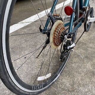 新品部品多数！GIANT ESCAPE R3 グリーン 3×8 シマノ24段