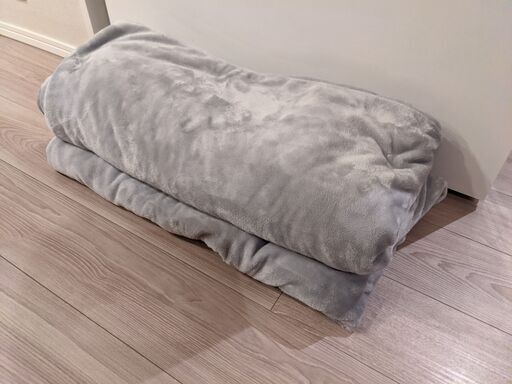 ニトリの重い毛布 ジュン 渋谷の寝具 毛布 ブランケット の中古あげます 譲ります ジモティーで不用品の処分