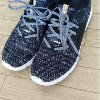 【ネット決済】NIKE AIR MAX SEQUENT3