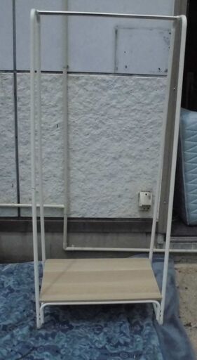 JM11005)ハンガーラック 幅：約60cm 高さ：約150cm 奥行：約38,5cm ホワイト×シルバー 中古品【取りに来られる方限定】