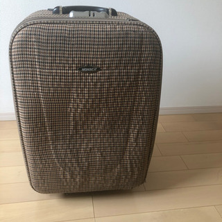  スーツケース 2