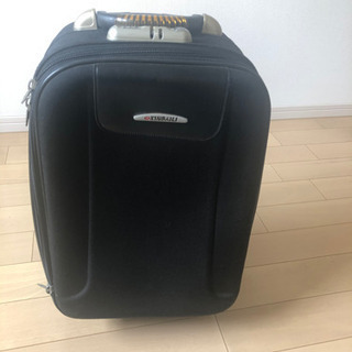  スーツケース 3