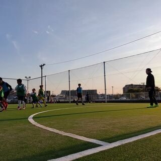 【５/６(土)】東松戸のフットサル場で親子サッカー開催！！ - 松戸市