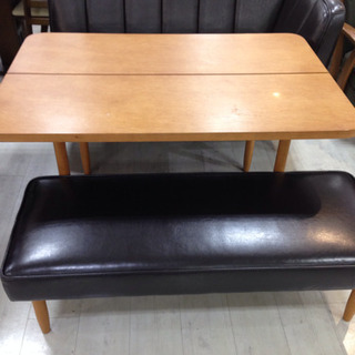 取りに来れる方限定！UNICOのソファダイニング3点セットです！