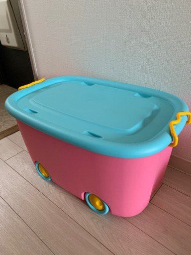ニトリのキャスターふたつきおもちゃ箱収納ボックス Mi 浦安の家具の中古あげます 譲ります ジモティーで不用品の処分 ニトリのキャスターふたつきおもちゃ箱収納ボックス Mi 浦安の家具の中古あげます 譲ります ジモティーで不用品の処分