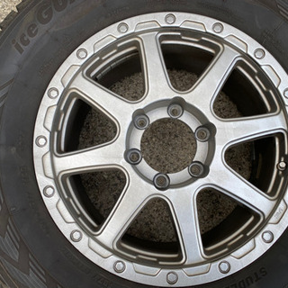 トヨタ・ランドクルーザープラド用アルミ　17インチ