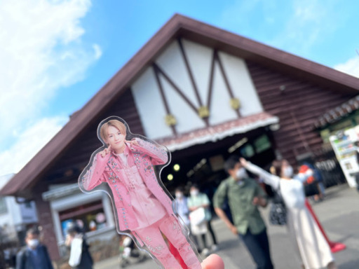 アクスタ持って一緒にお出かけできるお友達が欲しい Yui 藤沢のカラオケのメンバー募集 無料掲載の掲示板 ジモティー