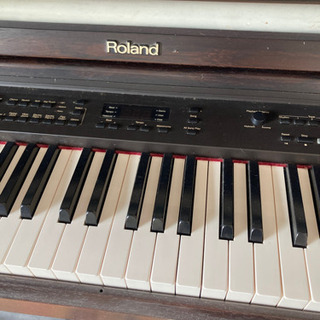 Roland. HP550G ピアノ【またまたまたお安くしました❗️】