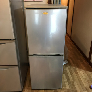 2011年製冷蔵庫　143L 