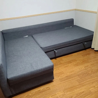 価格交渉可能　七万相当　購入後10ヶ月以内の使用　ソファーベット収納付き　IKEA フリーヘーテン