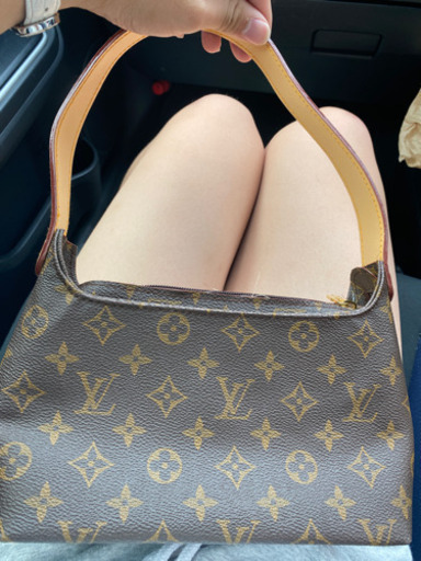 バック