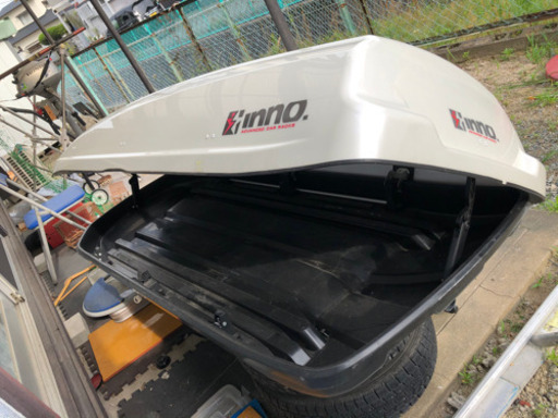 イノー両開きルーフボックス 釣り キャンプなど