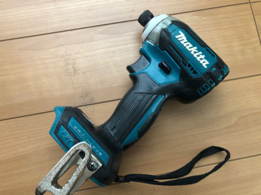 【値下げ】マキタ Makita インパクトドライバ TD170D(18V)青