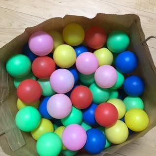 ボールプール用カラーボール　160個程