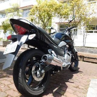 SUZUKI GSR250
