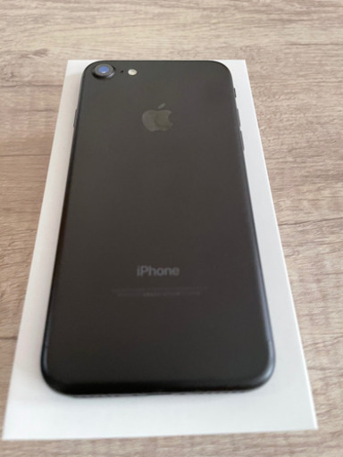 iPhone7 ブラック 128GB simフリー