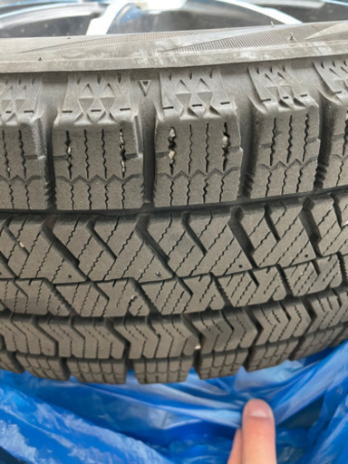 スタッドレスタイヤ　中古　4本　14インチ　VRX2 おまけあり