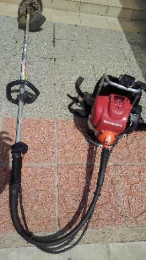 草刈り機　美品　カーツ背負い式ハイパワー35cc