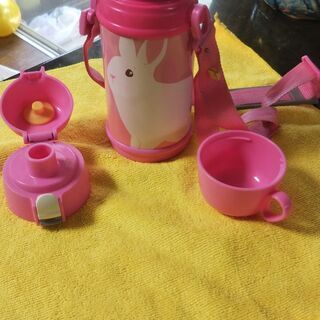 子供用水筒・ウサギ柄、ピンク、保育園～小学校低学年
