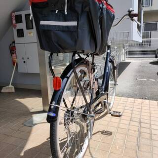 商談中　ZUさん　26インチ　ママチャリ美品キレイ　譲渡証明書発行・LEDオｰトライト　リヤ収納カゴ付き・シリコンジェルサドルカバｰ付き 商談中 ZUさん 26インチ ママチャリ美品キレイ 譲渡証明書発行・LEDオｰト