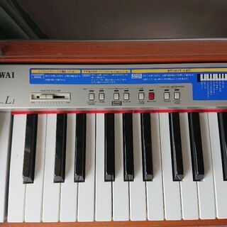 デジタルピアノ一万円で譲ります
