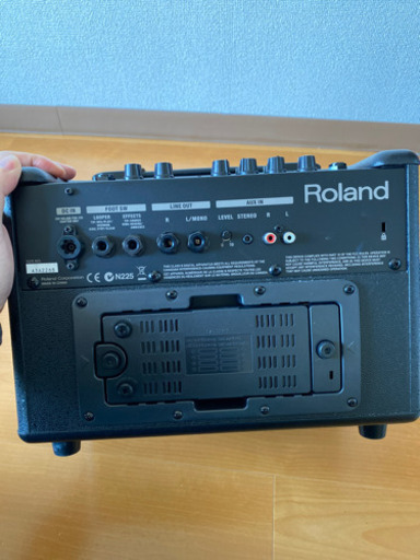 Roland AC-33 アコースティックギターアンプ | alfasaac.com