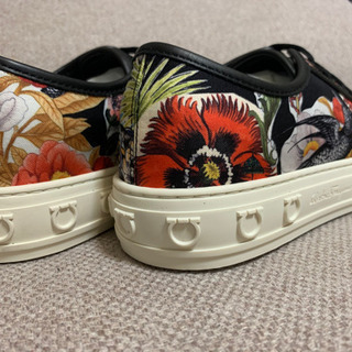 新品未使用【Ferragamo】レディース　スニーカー