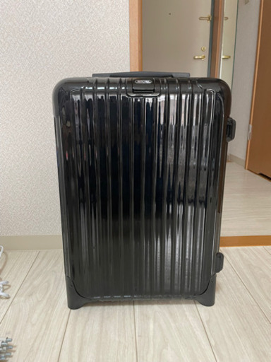 RIMOWA スーツケース　紺色　55×40×20cm