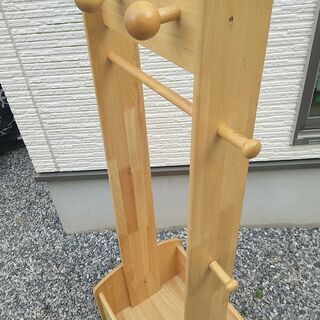 【ネット決済】■中古美品　KATOJI 木製ハンガーラック ナチ...