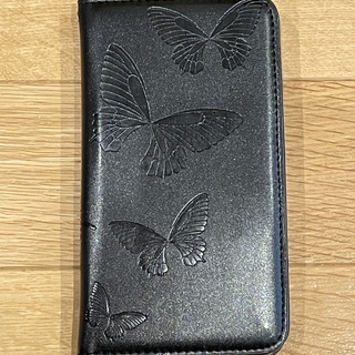 iPhoneケース　iPhone 7 （黒、蝶）