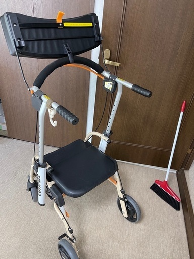 歩行車