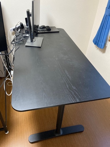 IKEA BEKANT(ベカント) デスク ブラック160cm x 80cm IKEA BEKANT(ベカント) デスク ブラック160cm x 80cm BEKANT desk