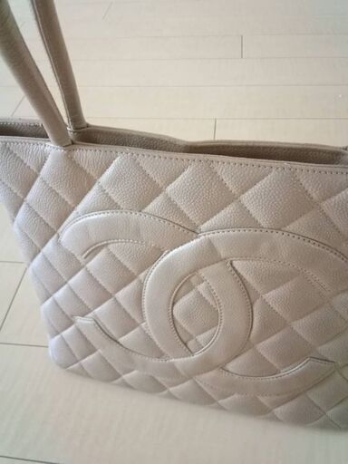 ベージュ【CHANEL】トートバッグ