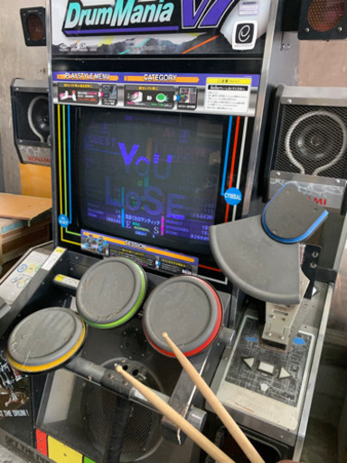 レトロゲームセンター　ドラム　100円　コナミゲーム機