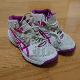 asicsバッシュ20cm