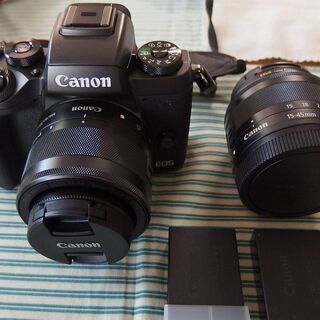EOS M5 EF-M15-45 IS STM ＋ EF-M28mm F3.5 マクロ IS STM 美