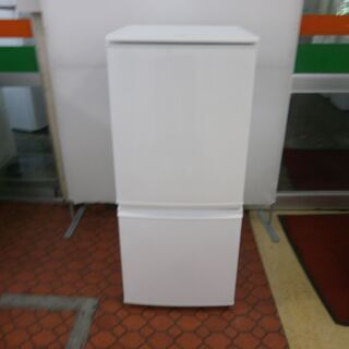 ID 968288 2ドア シャープ 137L 2015年 SJ-UA14