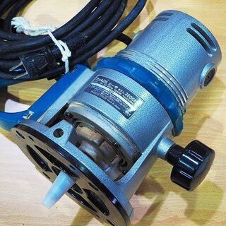 【苫小牧バナナ】makita/マキタ 12mm 電動ルーター シャフトロック付き AC100V 24000回転 3600HA 中古 動作確認済み ♪