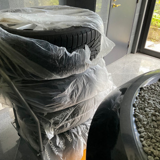 旧型レクサスLS用　冬タイヤ付純正ホイール