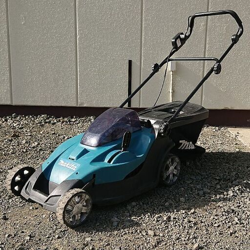 マキタ充電式　芝刈り機 430mm MLM430DZ ? 36V 2.2Ah 充電器 バッテリー(D4030arwxY)