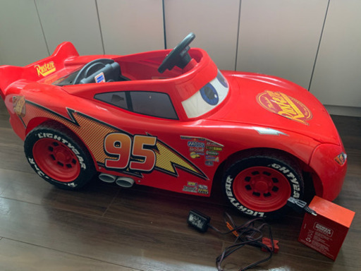 フィッシャープライス　ライトニングマックィーン　子供用電動カー