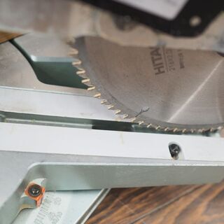 札幌 引き取り 日立 卓上 スライド 丸のこ C8FB2 のこ刃直径 216mm 100V 動作確認済 札幌 引き取り 日立 卓上 スライド 丸のこ C8FB2 のこ刃直径 216mm