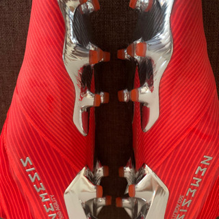 【超美品】紐なし26cm アディダス ネメシス19+FG