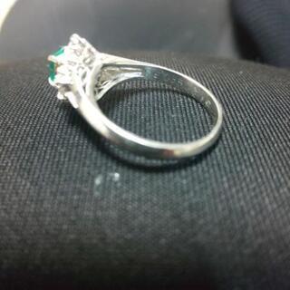 引取決定✨指輪プラチナエメラルド ダイヤ