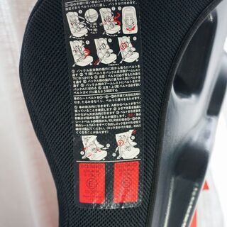 フェラーリのチャイルドシート