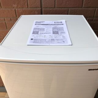 ☆SHARP 2ドア冷蔵庫 つけかえどっちもドア 137L 美品 2019年製
