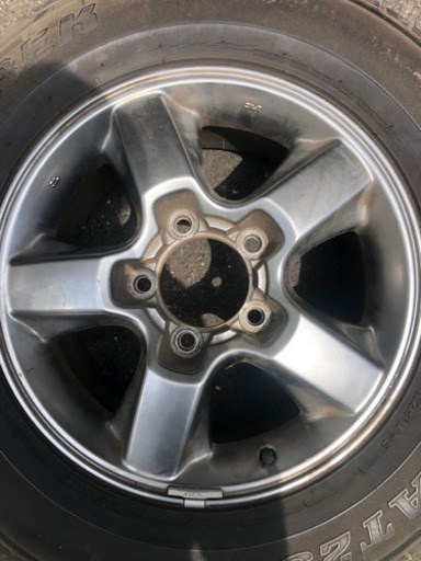 限定 トヨタ 100系 ランクル  純正 タイヤ275/60R18