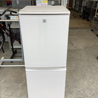 リサイクルサービス八光】2019年製 シャープ 冷蔵庫 （137L・つけかえ