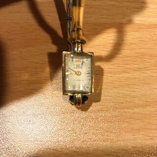 ピアース 腕時計 レディース 裏蓋 K18 750 刻印 14.7g スイス製 手巻き アンティーク PIERCE